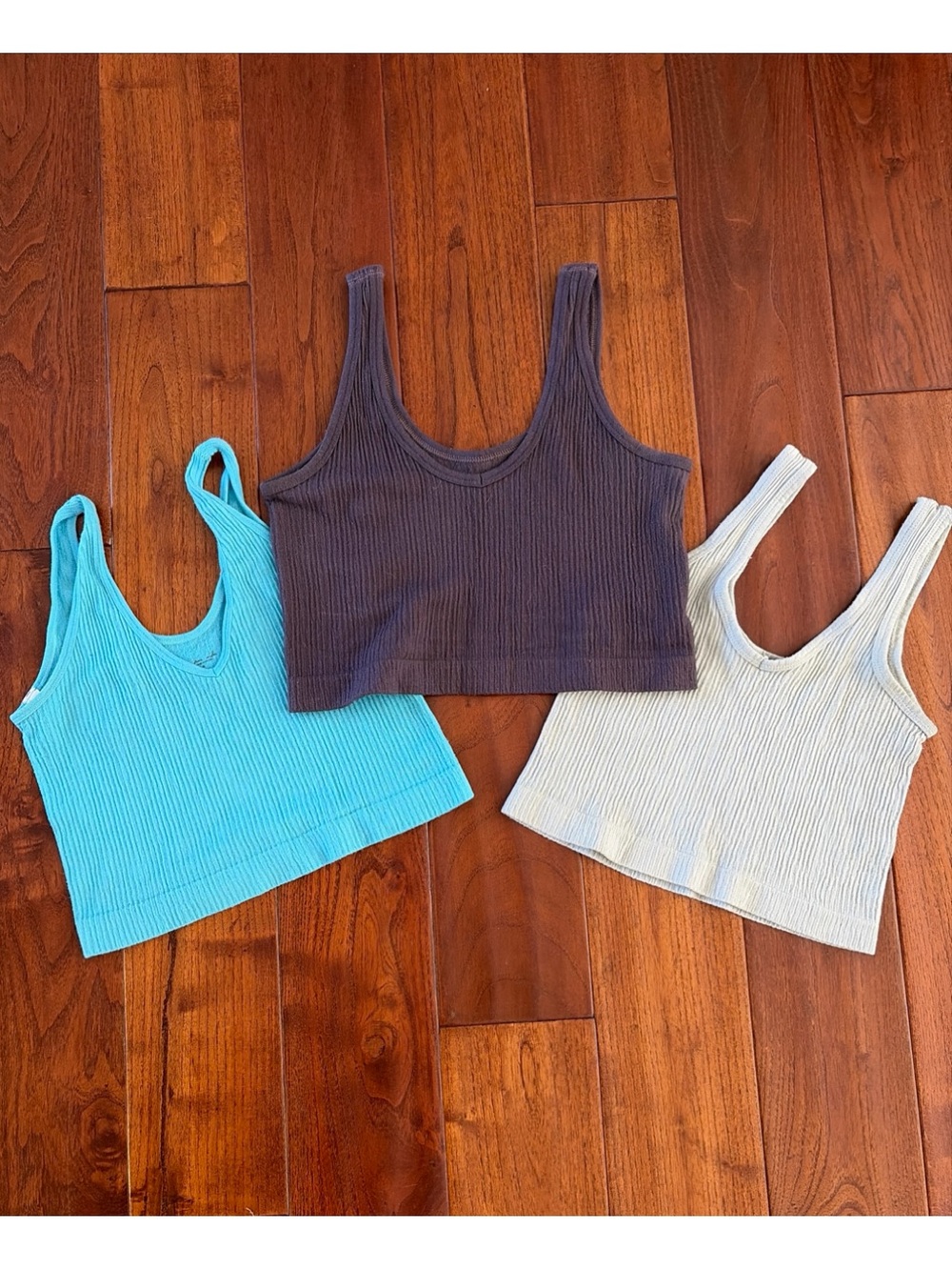 Ribbed Tank Tops Lot of 3 Size M Urban Outfitter Out From Under Drew V-Neck